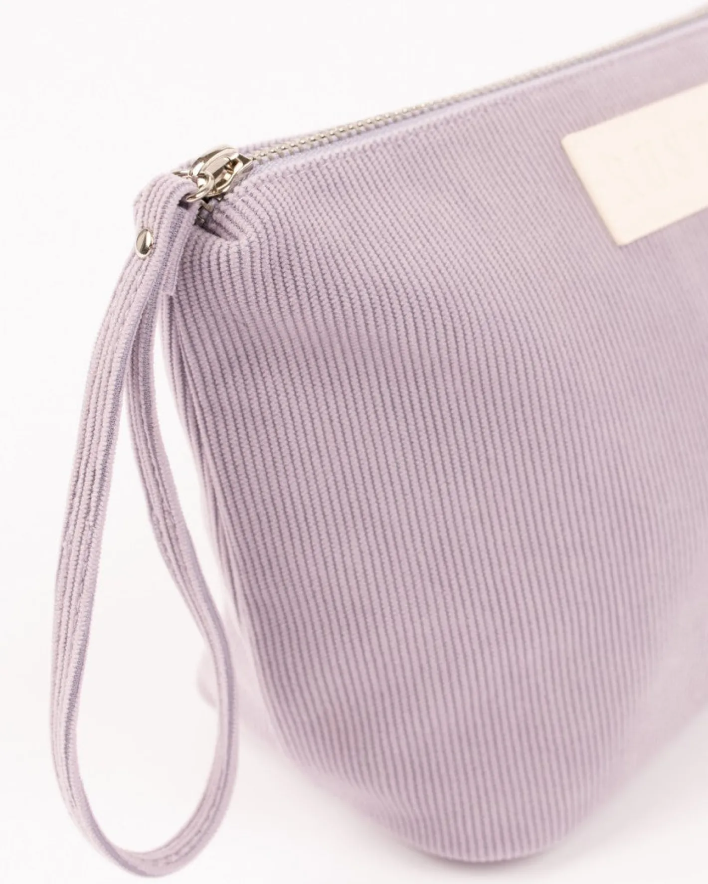 Fashion Essentials Textured Cosmetic Pouch Womens Bags & Handbags
