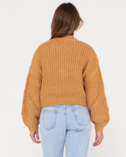 Store Folktale Relaxed Fit Chunky Crop Knit Womens Knitwear