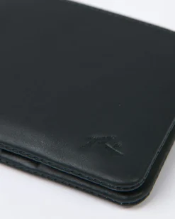 Clearance Now Or Never Leather Wallet Mens Wallets