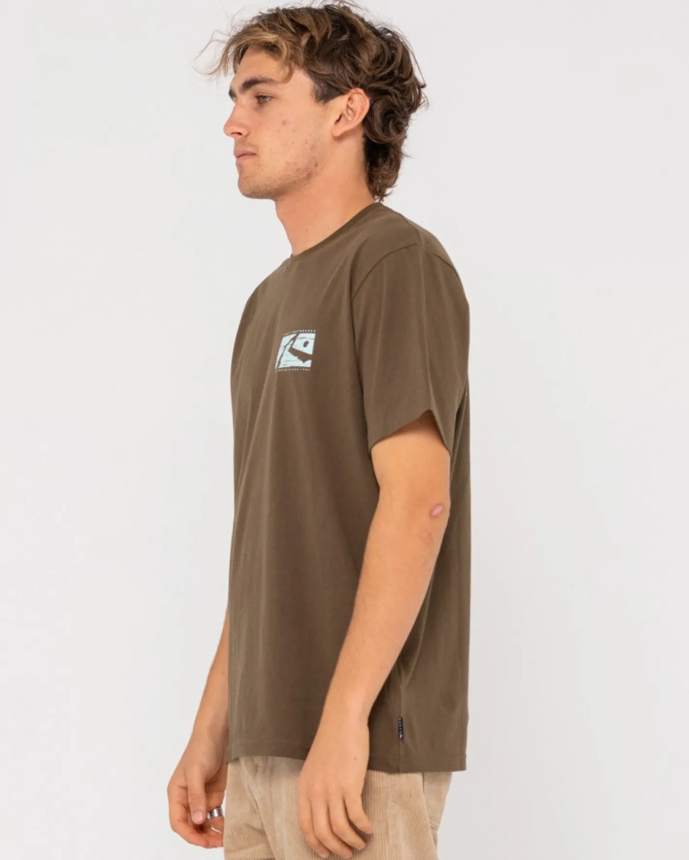 New R Dot Short Sleeve Graphic Tee Mens Tees