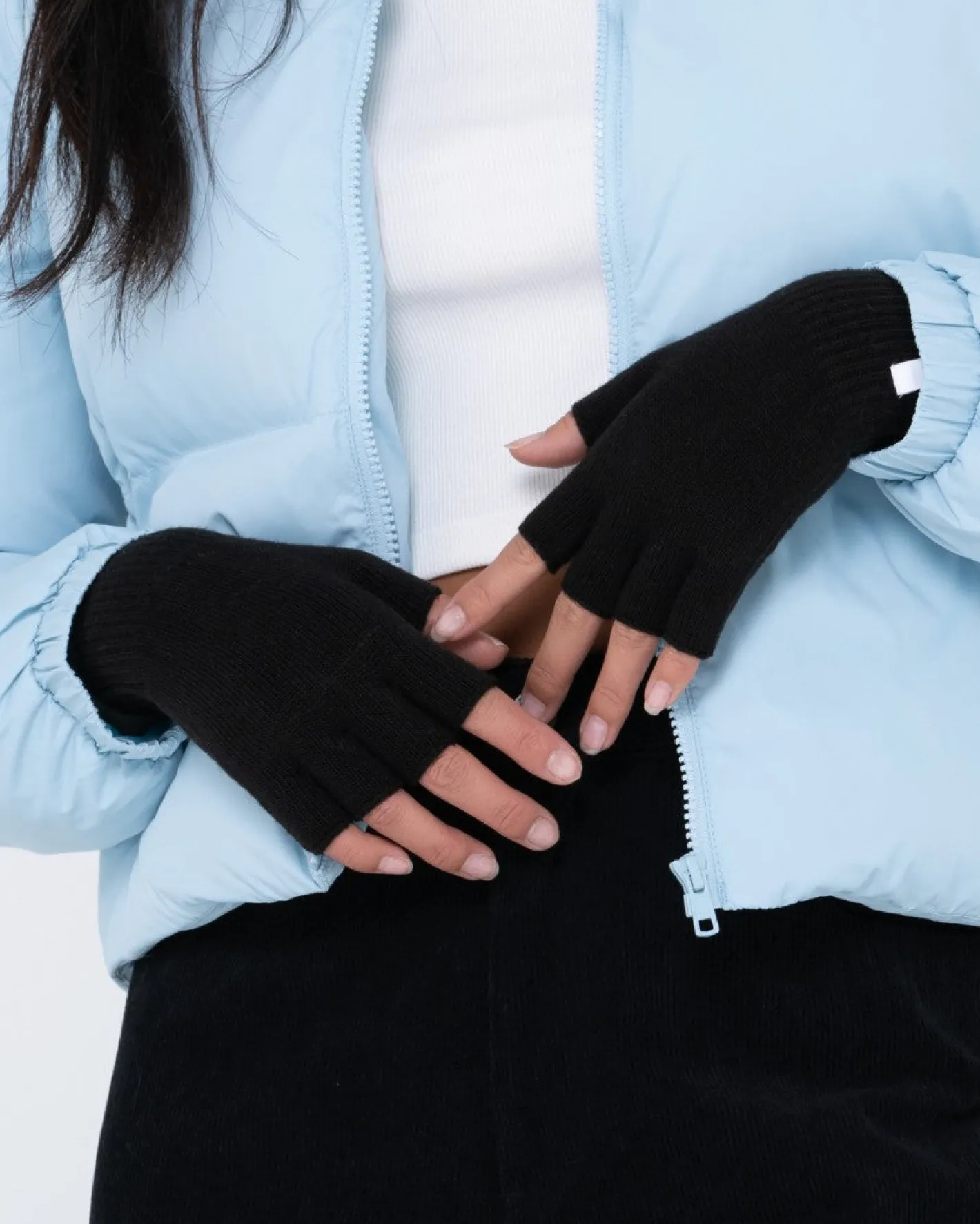 Flash Sale Twisted Sista Gloves Womens Beanies & Knits